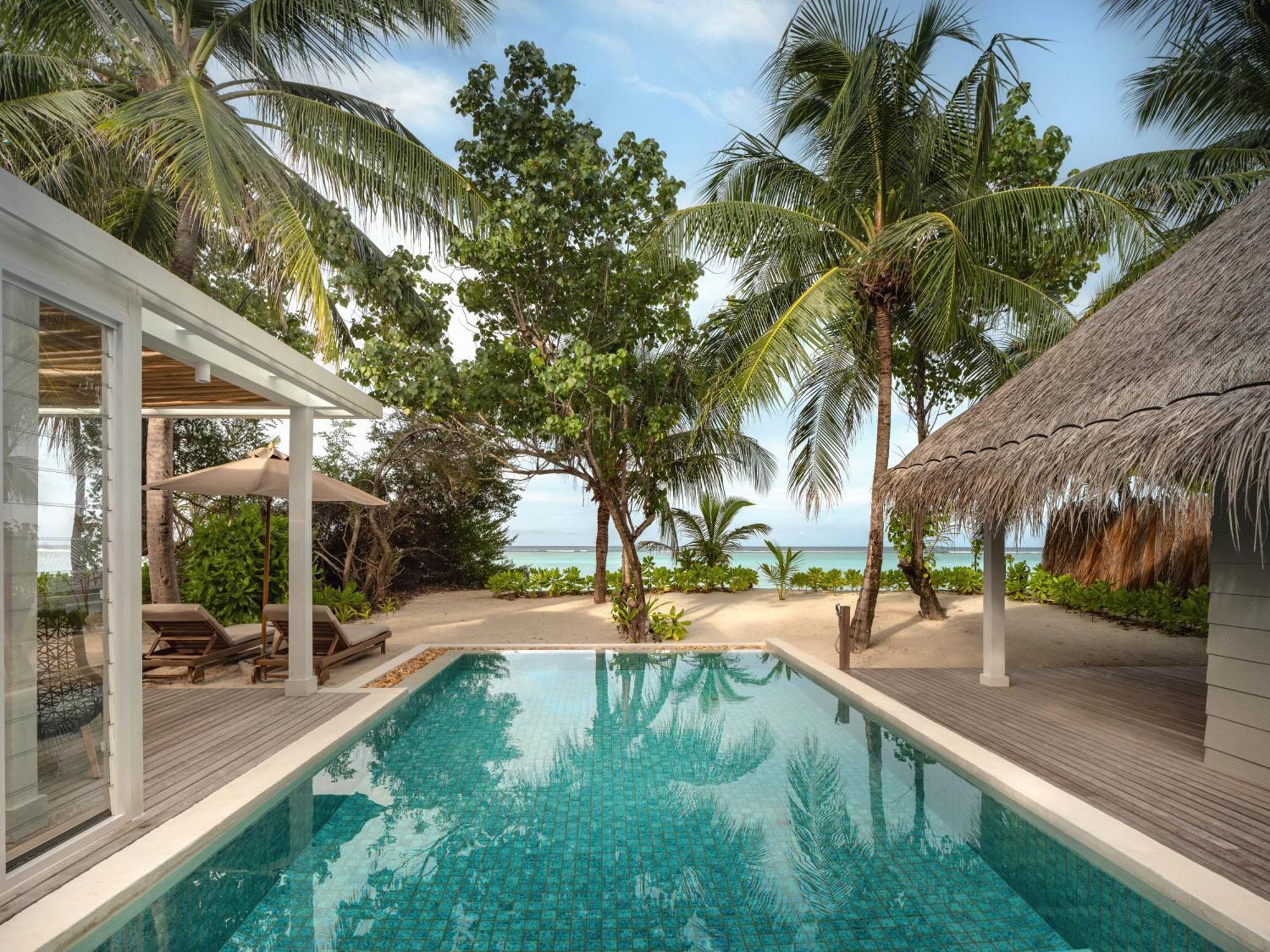 Villa Suite Deluxe sulla Spiaggia con Piscina